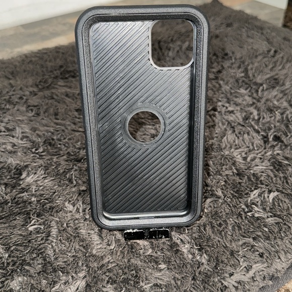 11 Pro Max Case with Belt Clip Holster 🔥✅‼️ - Picture 7 of 11